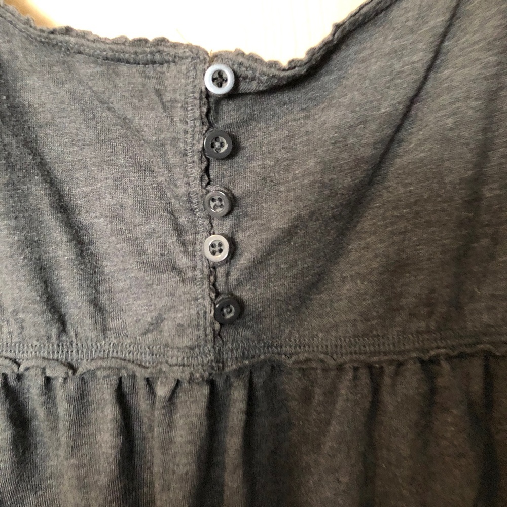 ⭐️Button Down Tank⭐️ - Picture 2 of 3